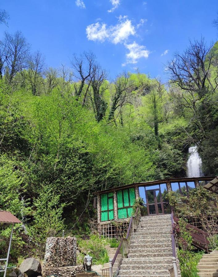 Гостевой Дом "Амза" Bed & Breakfast Tqvarcheli Luaran gambar